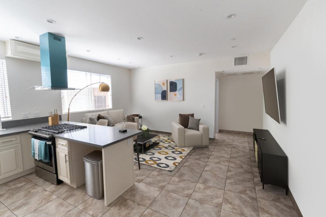 New Luxury Hollywood Sign View- Condo Λος Άντζελες Εξωτερικό φωτογραφία