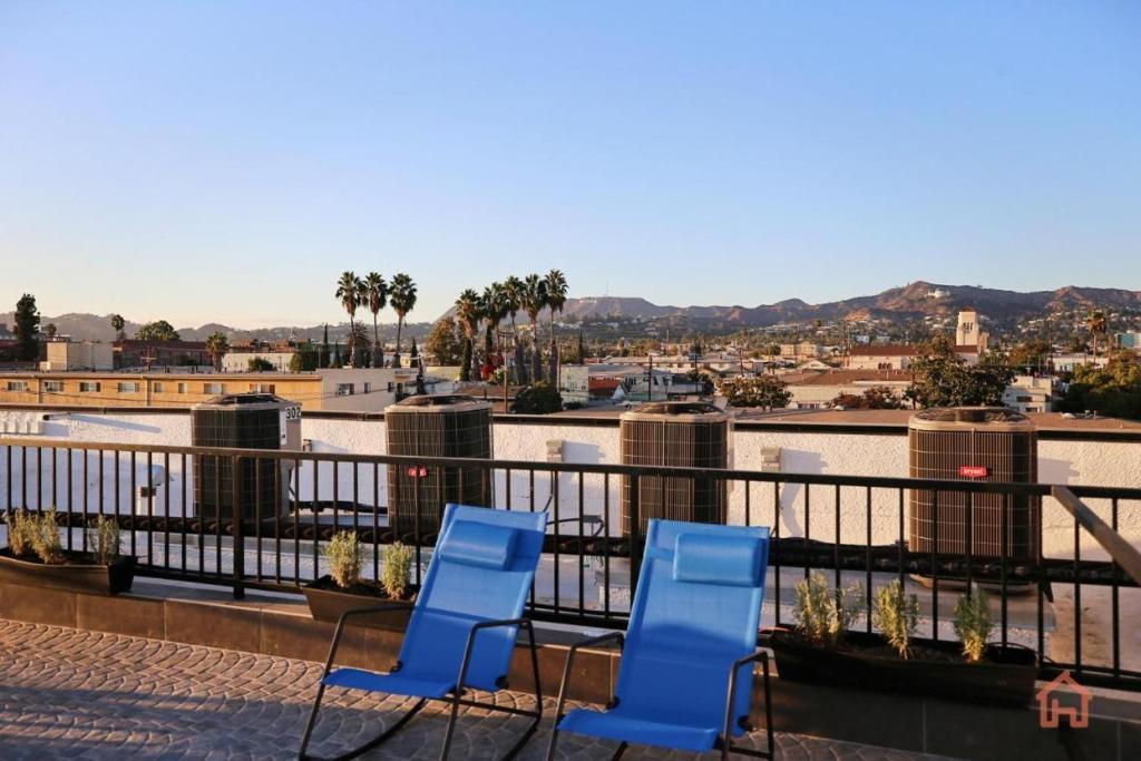 New Luxury Hollywood Sign View- Condo Λος Άντζελες Εξωτερικό φωτογραφία